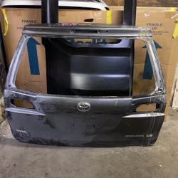 Rear Lift Gate Toyota Sienna