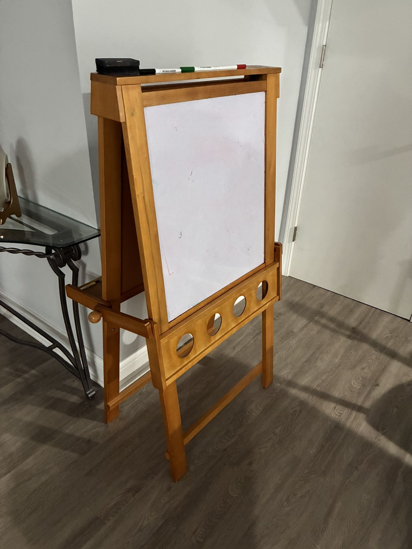 Kids Easel - Wood
