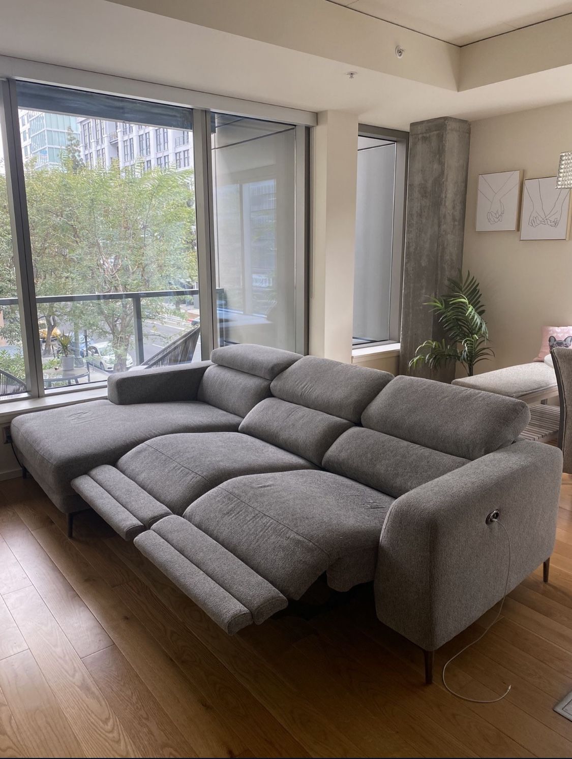 Reclining Sofa