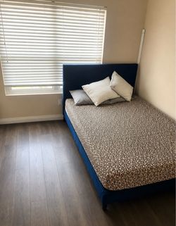 Queen Bed set and mattress