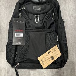 Jet Set Backpack Checkpoint Friendly 17" (Regular Price $119.99)