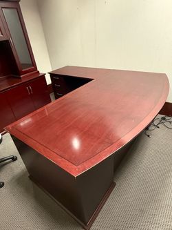 Executive Red Wood Table