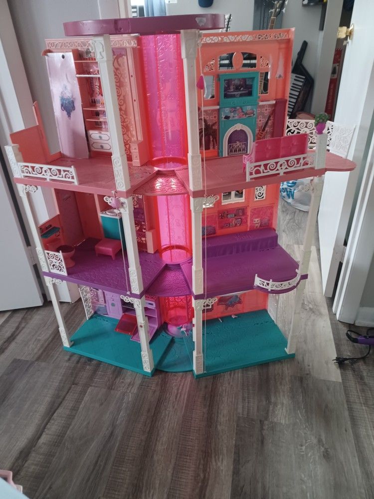 Barbie House