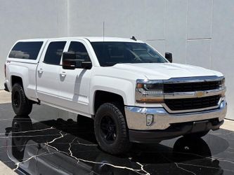 2018 Chevrolet Silverado 1500 4WD TRUCK CANOPY LOW MI CHEVY SILVERADO 1500 4X4
