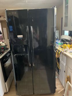 Free Frigidaire -FFSS23140E8A