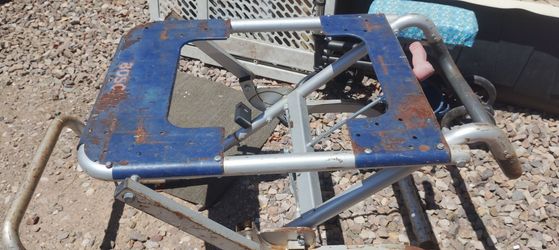 Bosh table saw holder