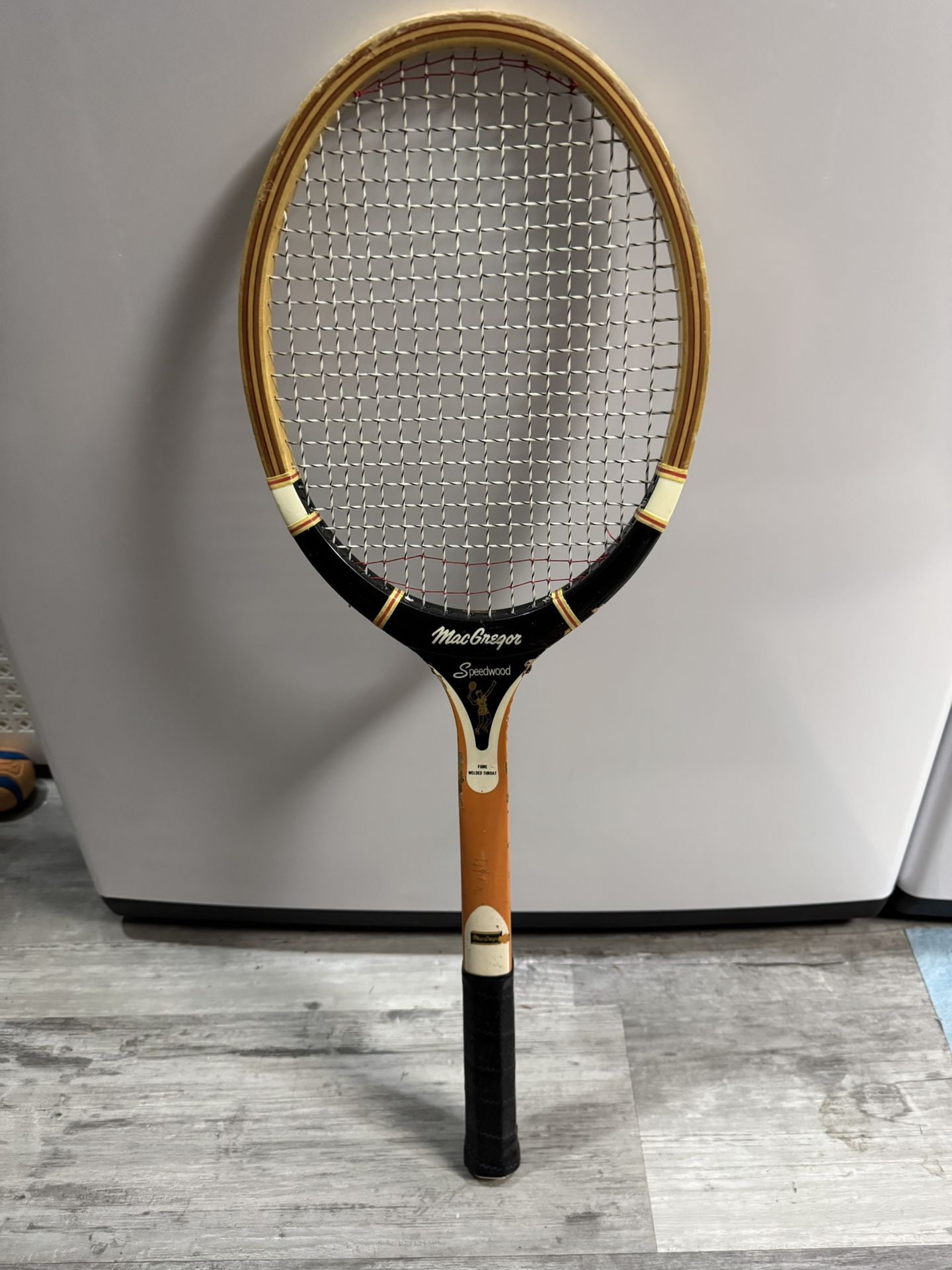 MacGregor Tennis Racket