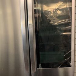 New Scratch And Dent  LG French Door 36in Fridge  6 months Warranty 