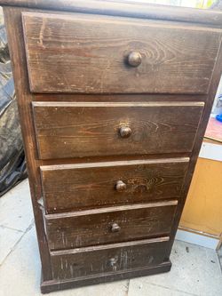 FREE DRESSER!!!