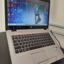 HP elite Touch Smart notebook 15.6" New Battery and charger, Windows 11 Pro, Loaded apps $180