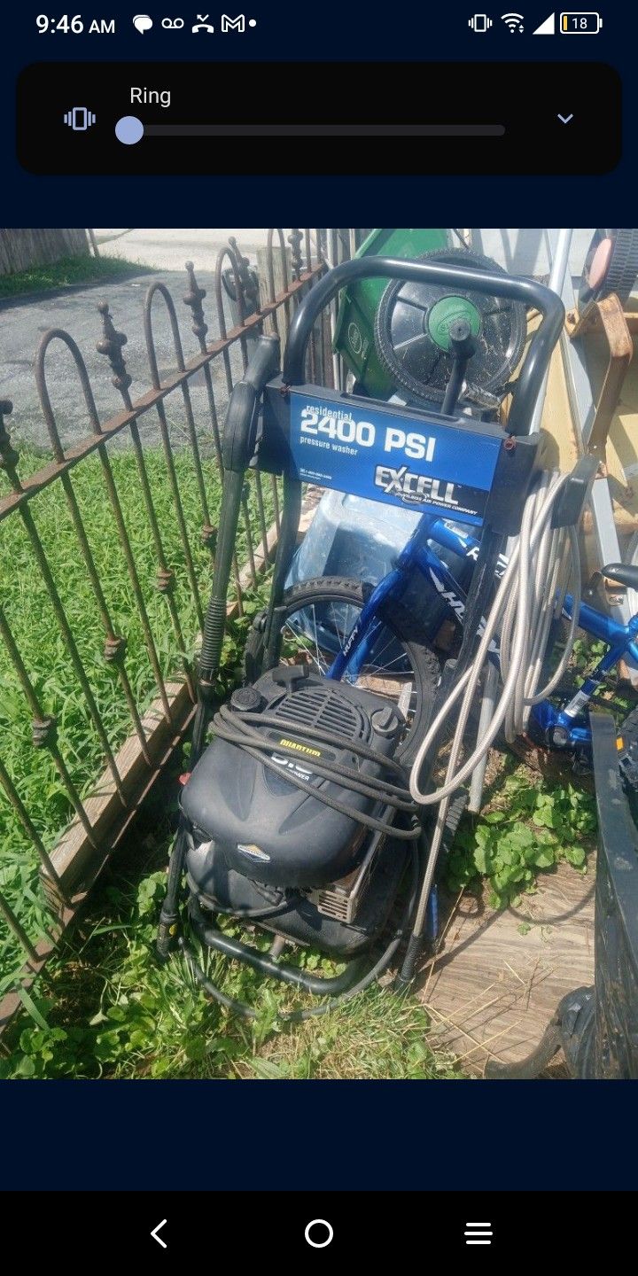 2 Pressure Washers