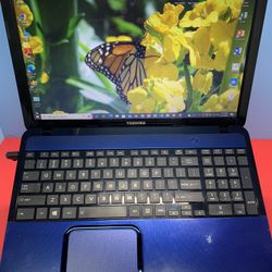 ..TOSHIBA SATÉLITE . .L855S….120 GB SSD...6.0 RAM . READY FOR CLASSES ON LINE OR WORK FROM HOME