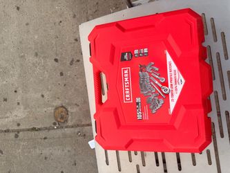 Craftsman 1/4 and 3/8 in. drive Metric and SAE 6 Point Mechanic's Tool Set 105 pc BRAND NEW