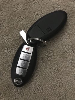 Key fobs / Nissan