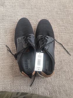 IZOD Memory Foam Casual Shoes Size 11