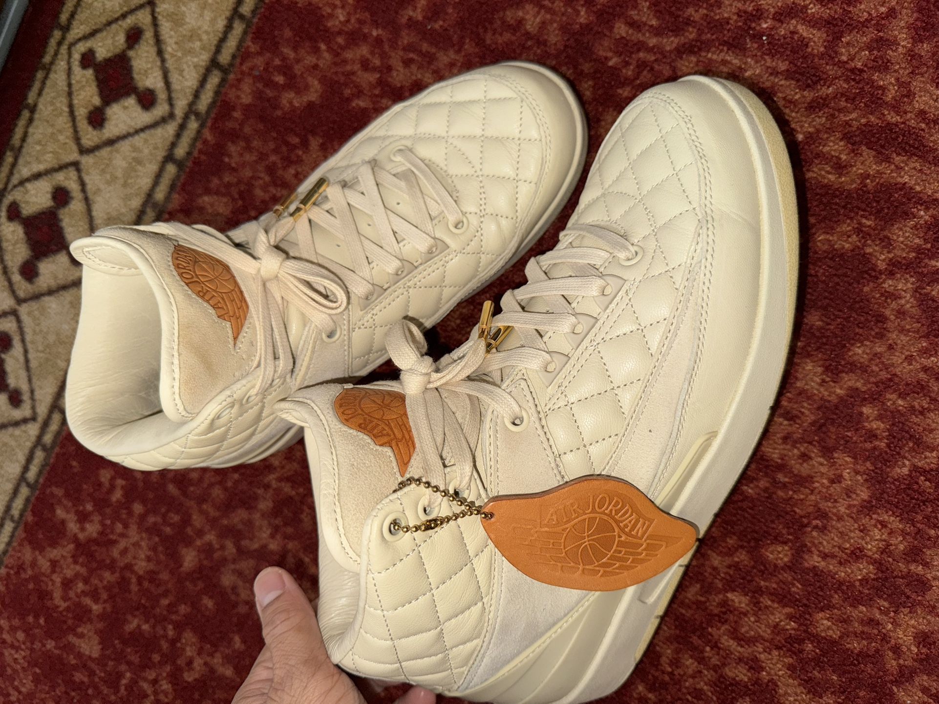 RARE Jordan 2 Don C Beach Size 8.5 Used very good condition. Beautiful quilted leather no box