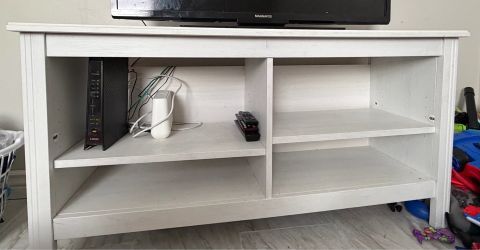 Small tv stand