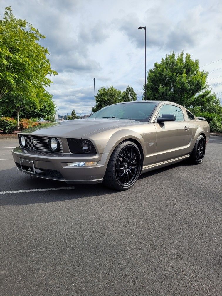 2005 Ford Mustang