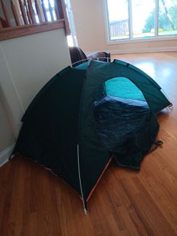 Brand new 2 people tent the lightest ever pop up