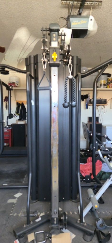 Gym Equipment, Equipment De Gimnacio