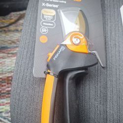 New Fiskar's Pruner