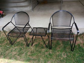 Iron Outdoor Patio Furniture Set 2 chairs 1 table 16" x 12.5" x 17" tall