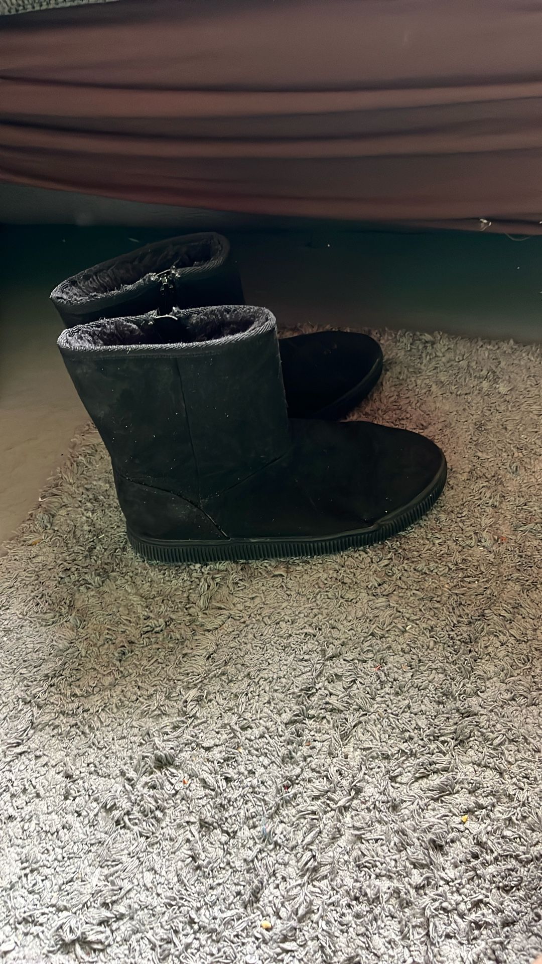 Black Winter Boots