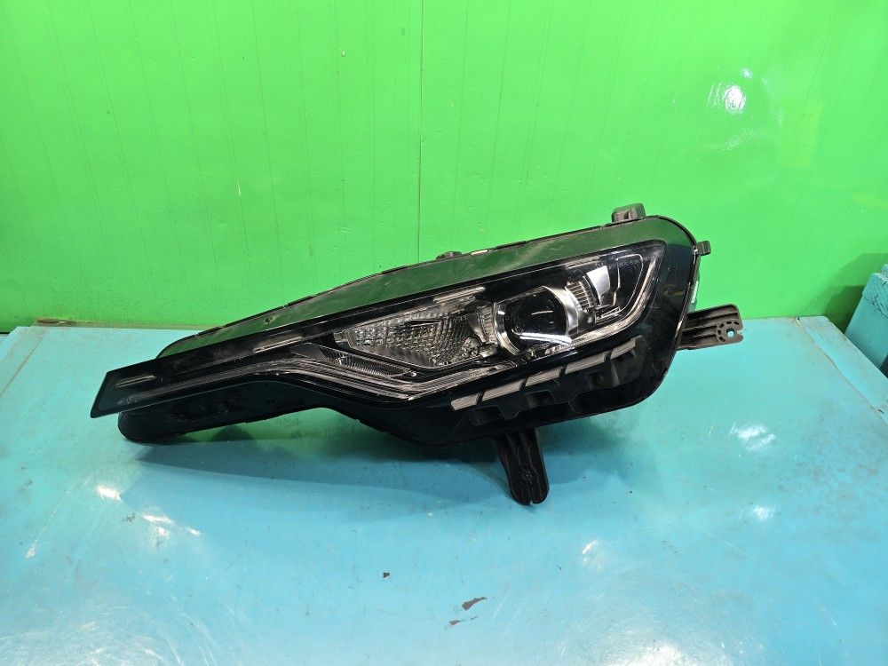 Headlight Camaro 2019 2020 2021 2022 2023 2024 2025 OEM