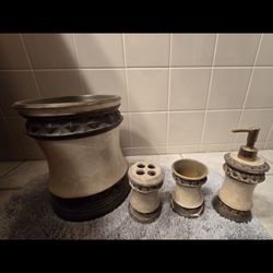 Bathroom Set 