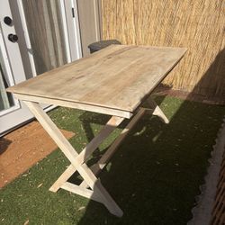Dinning Room Table With Chairs
