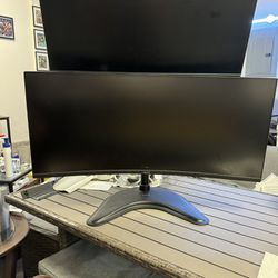 Vertically Stacked 34 inch Acer Ultrawide 1440p Monitor And 29 Inch DELL Widescreen