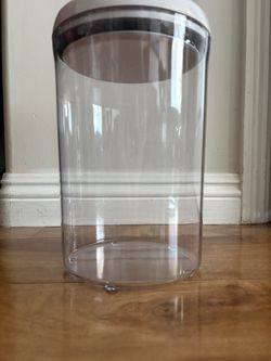 Xoxo Circle storage containers