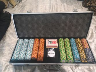 500 piece Monte Carlo poker set