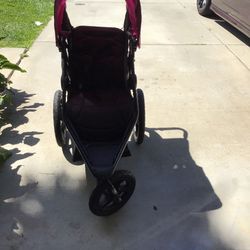 Baby jogging stroller very good condition