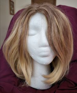 BLONDE OMBRE BOB WIG