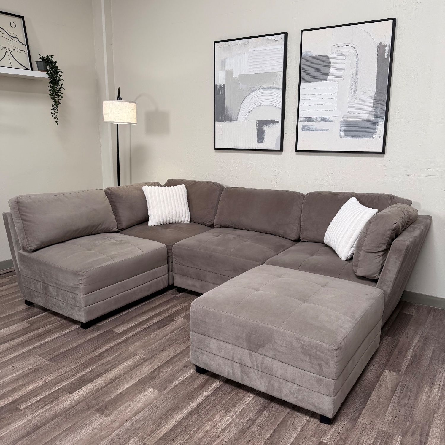 FREE DELIVERY 5 Piece Modular Sectional Couch