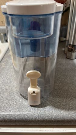 Pur water dispenser