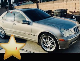 2004 Mercedes-Benz C-Class