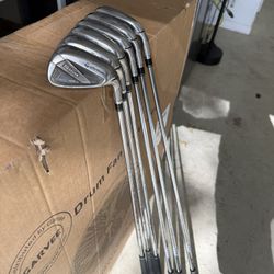 TaylorMade SIM2 Max Iron Set (5, 6, 7, 9, PW, A) RIGHT HANDED