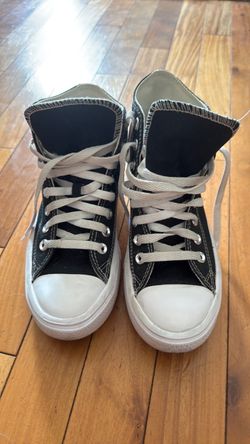 Converse Platforms Black Girls Size 6