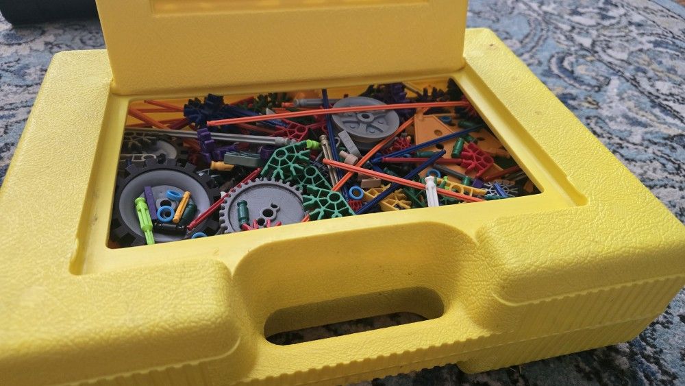 Knex Box