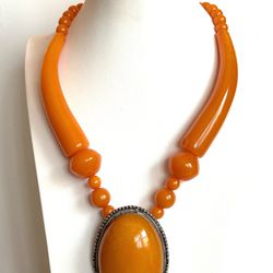 Vintage style unique design Amber resin handmade necklace 22”inch long