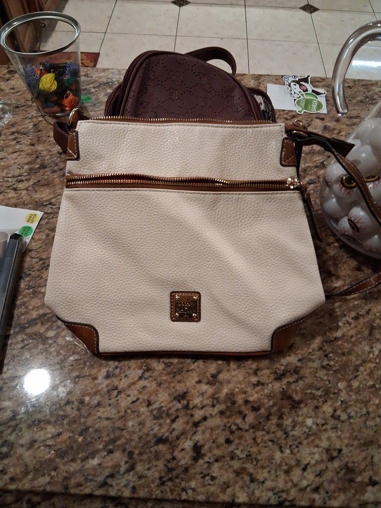 Dooney And Bourke