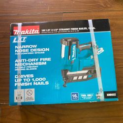 Makita 18V LXT Lithium-Ion 16-Gauge Cordless 2-1/2 in. Straight Finish Nailer (Tool Only