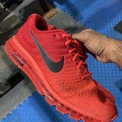 Nike AirMax 2017 Size 11