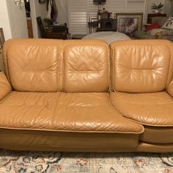 3-piece Leather Couch Set (swivel) 