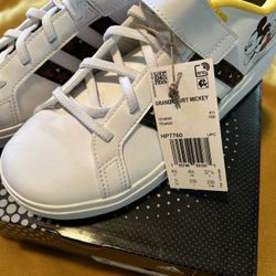 Mickey Mouse Adidas Big Kids Tennis Shoes- Brand New