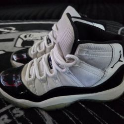 Jordans Size 6