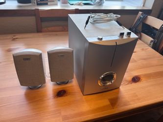 Computer speakers and woofer