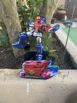 Transformers Centerpieces